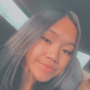 Meet your Posher, Yannis